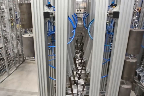 Test for pivoting wear